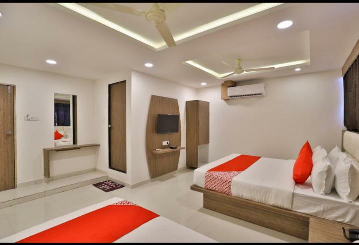 Hotel Pathik Villa Ahmedabad Exterior foto